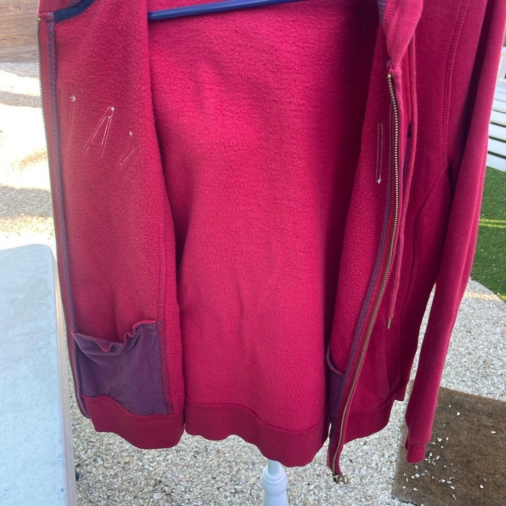 Nautica Bold Red Sweatshirt - Picture 4 of 9